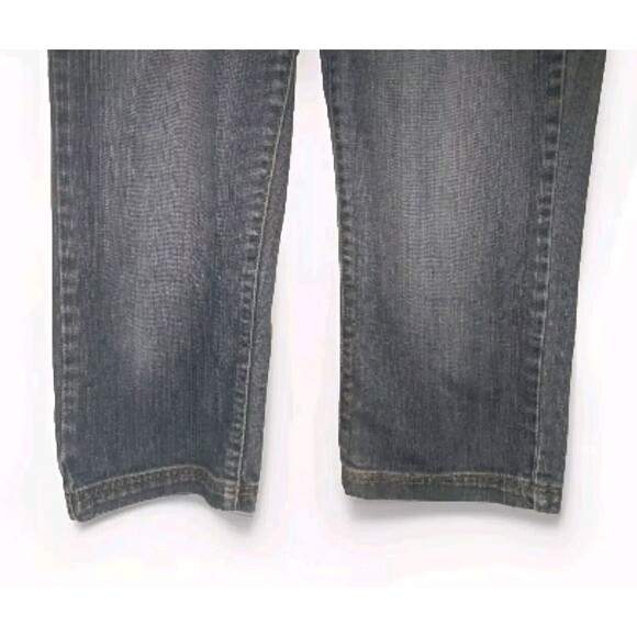 Levi's Denim Jeans Denizen Womens Size 4 Blue Capri Dark Wash Stretch Mid Rise - Picture 3 of 14